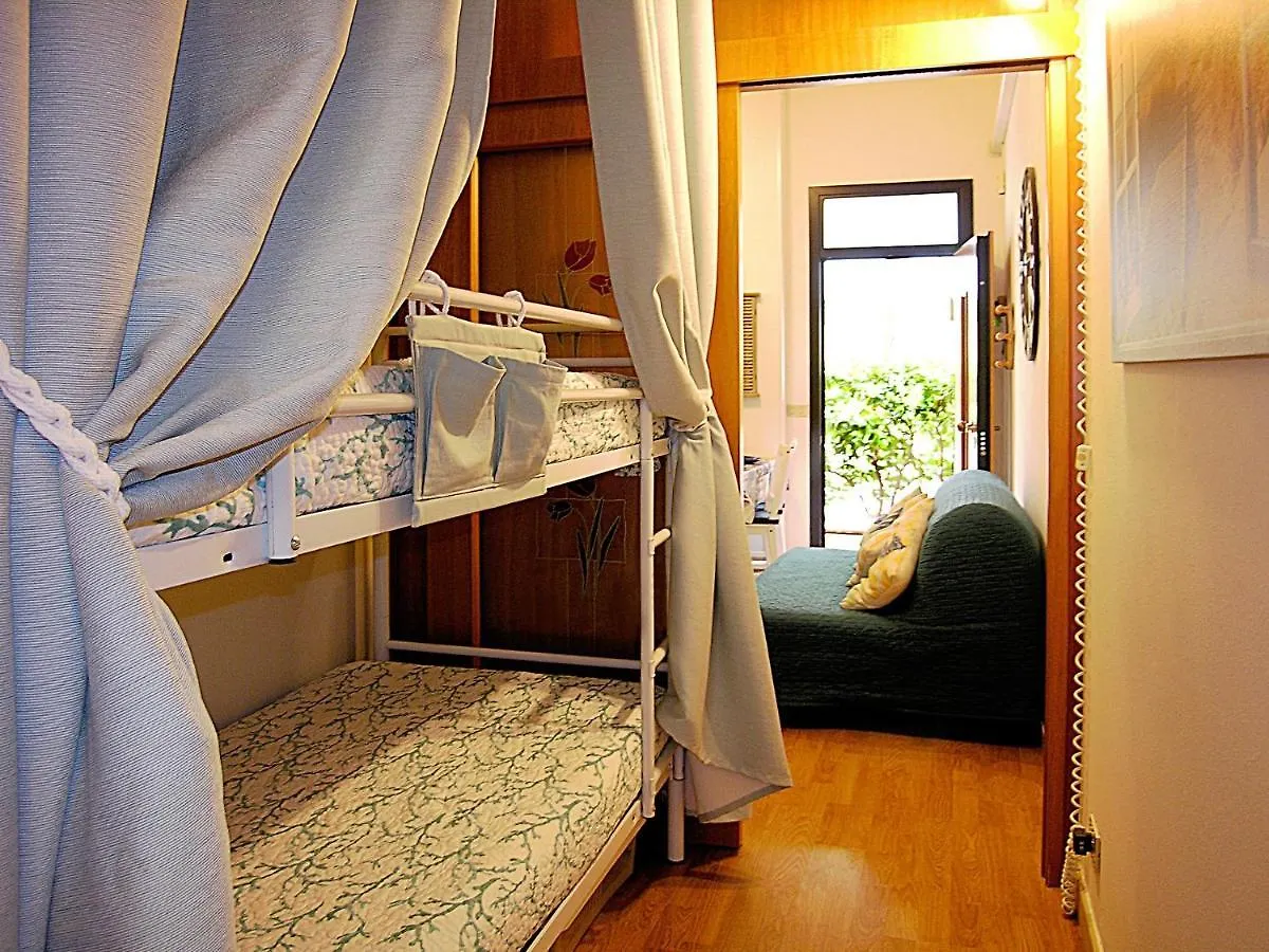 Appartamenti Sant'Elena Belmare Bibione 0*,  Italia